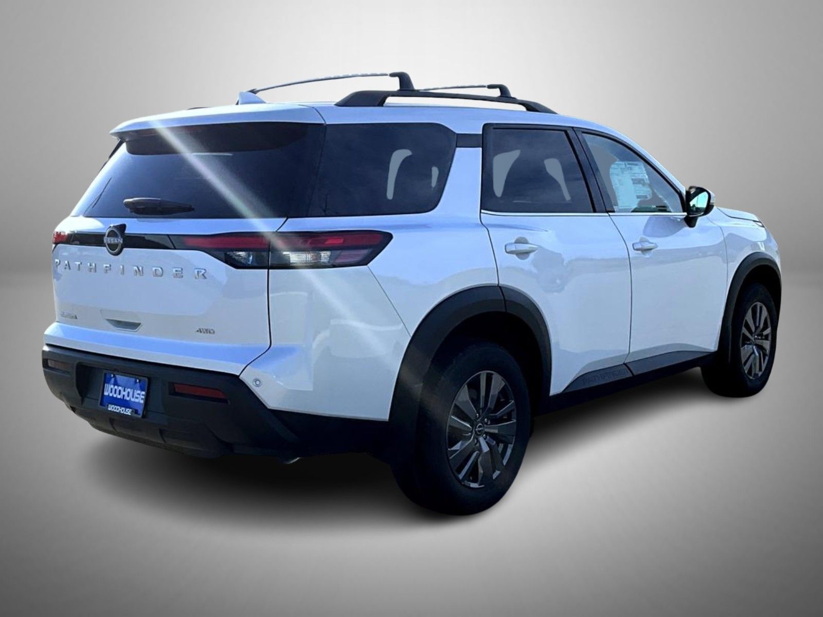 2025 Nissan Pathfinder SV photo 5