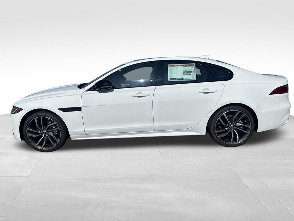 2024 Jaguar XF P300 R-Dynamic SE photo 3