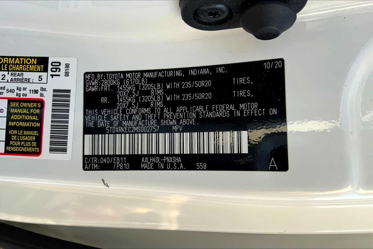2021 Toyota Sienna XSE photo 35