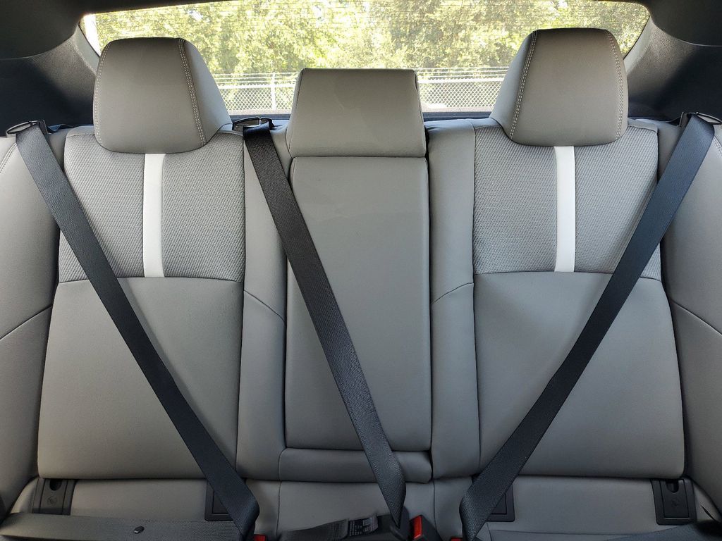 2025 Toyota Camry SE photo 23