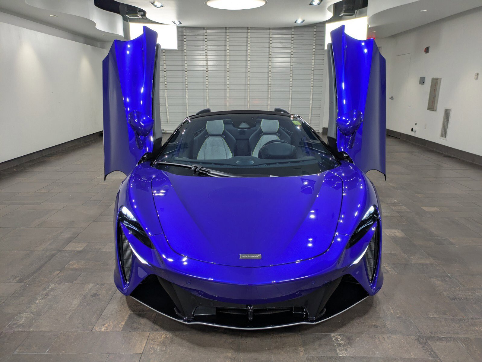 2025 Mclaren ARTURA Spider photo 27