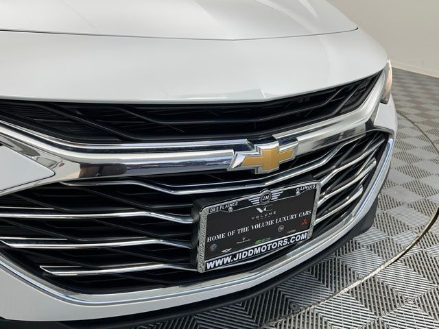 2023 Chevrolet Malibu 1LT photo 4