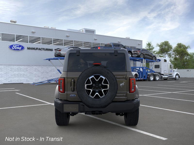 2025 Ford Bronco Outer Banks photo 4
