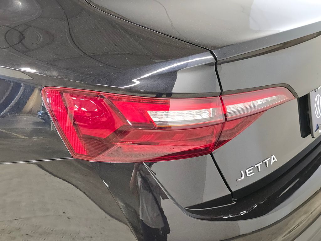 2024 Volkswagen Jetta 1.5T S photo 13