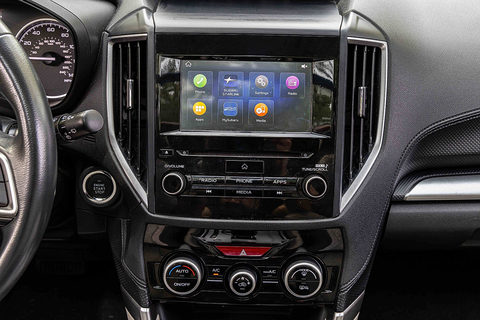 2020 Subaru Forester Premium photo 11
