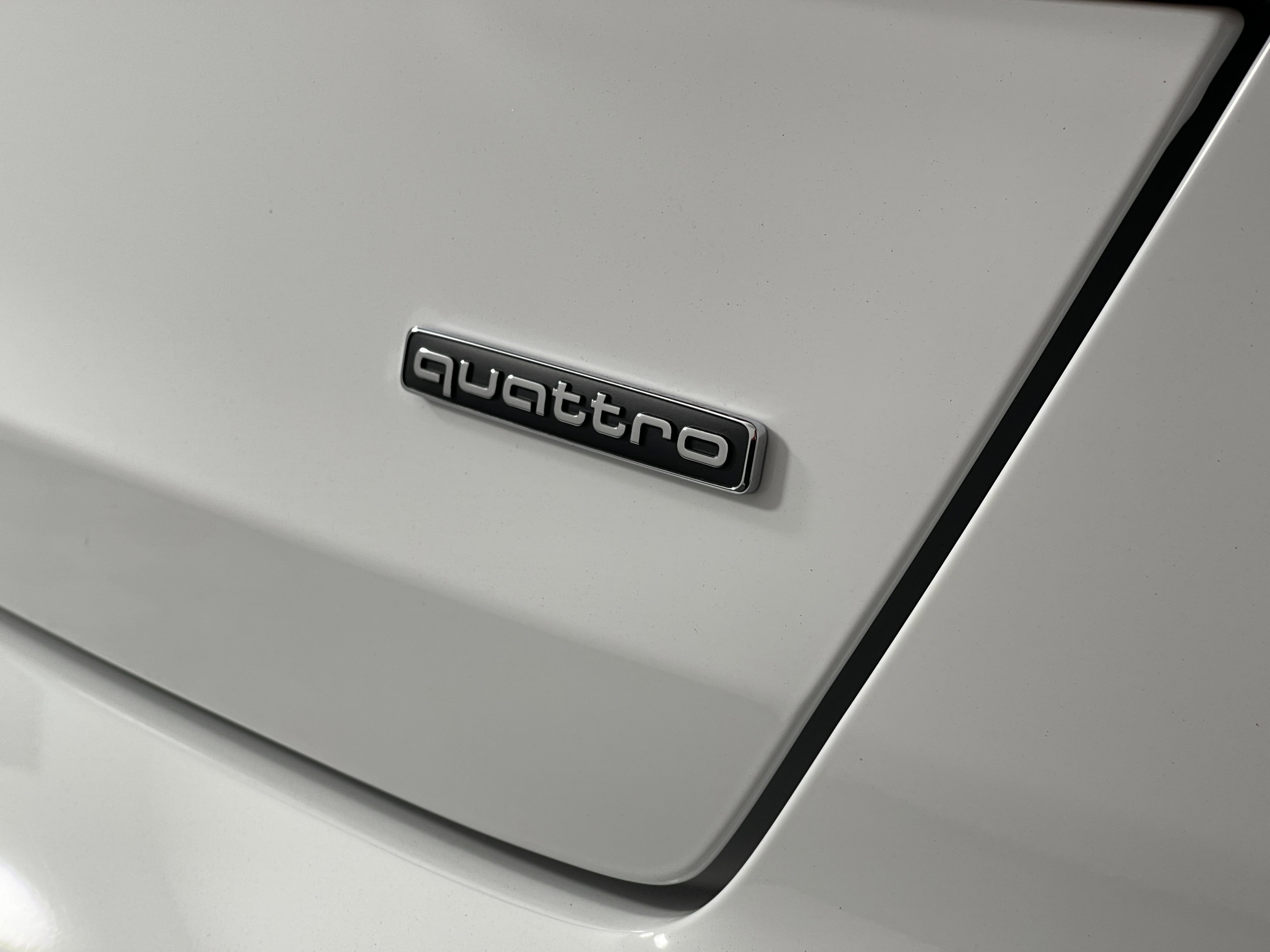 2025 Audi A6 Premium Plus TFSI Quattro photo 4