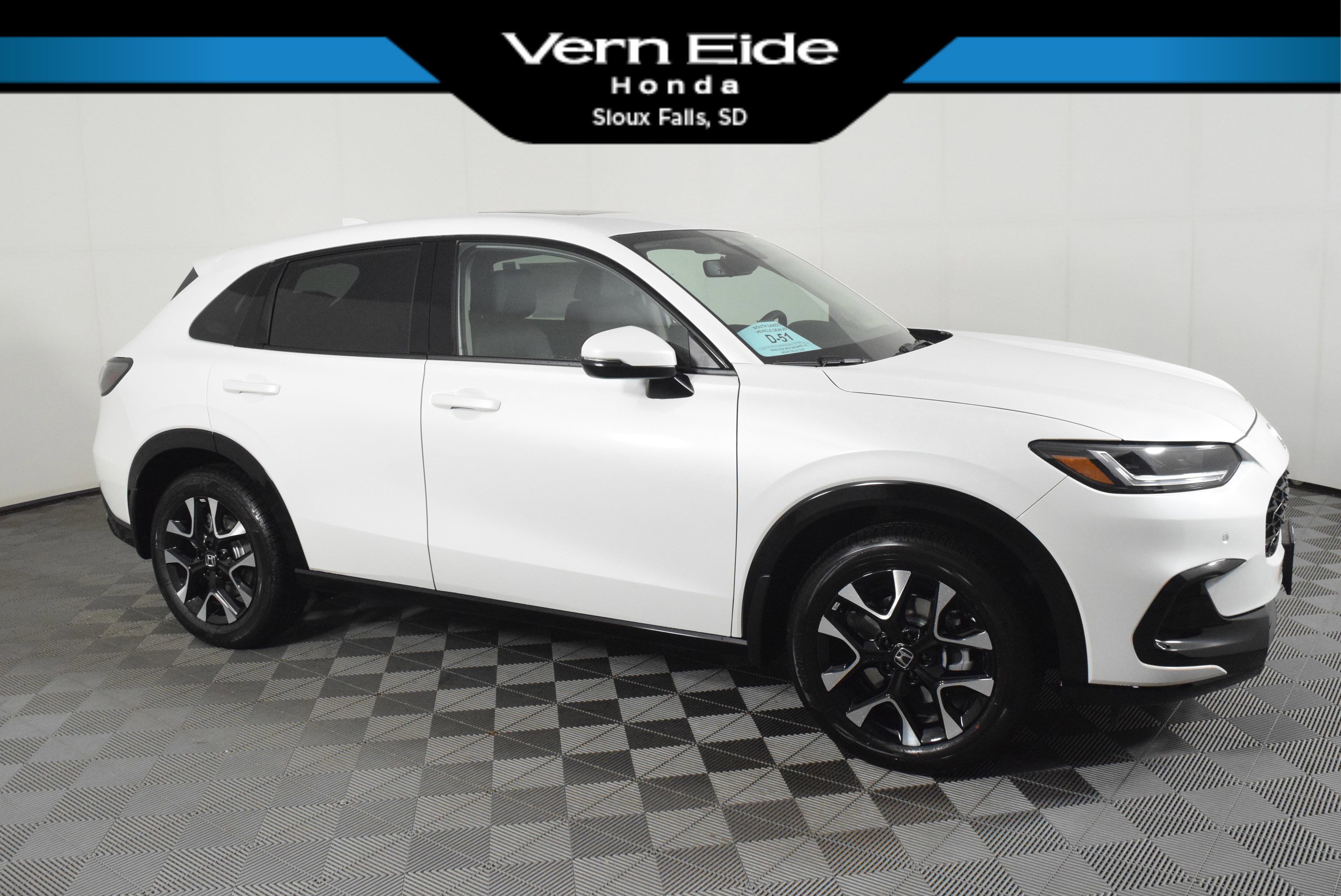 2026 Honda HR-V EX-L's photo