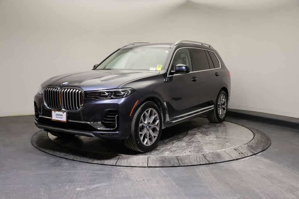 2019 BMW X7 40i