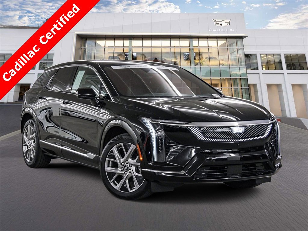2025 Cadillac Optiq Luxury's photo