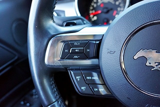 Used 2020 White Ford GT Premium image 28