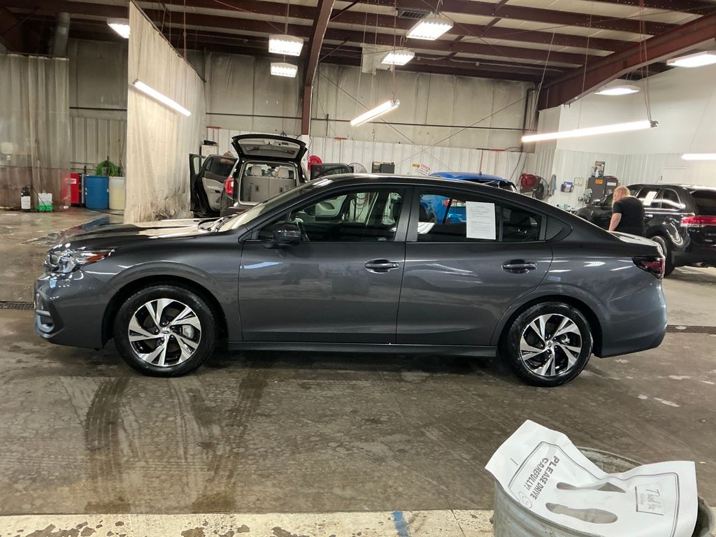 2025 Subaru Legacy Premium photo 2