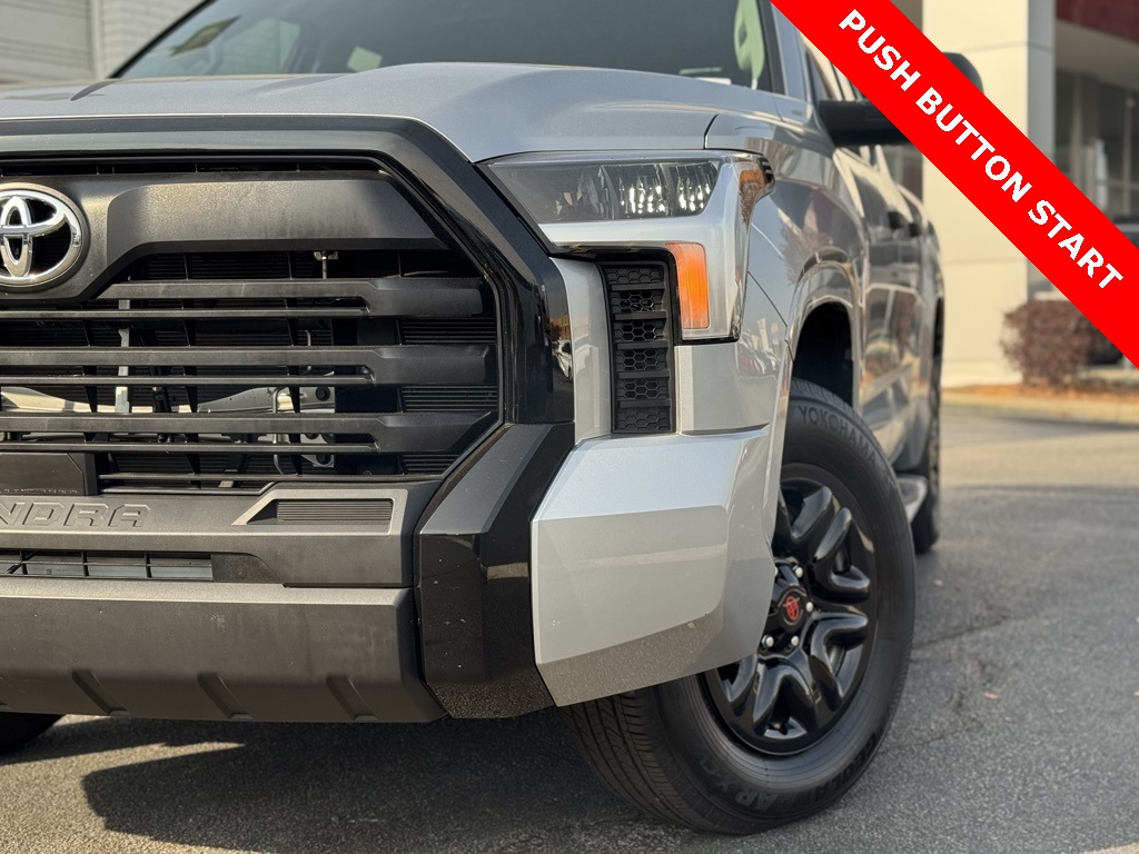 2022 Toyota Tundra SR photo 4