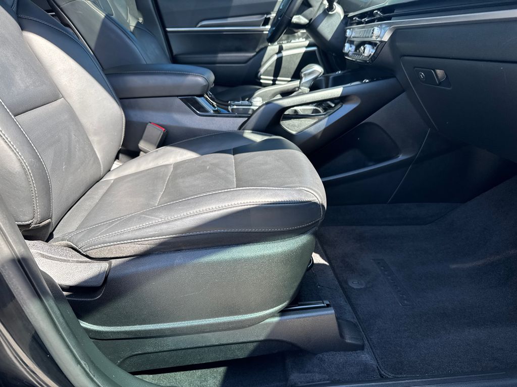 2024 Kia Telluride S photo 13