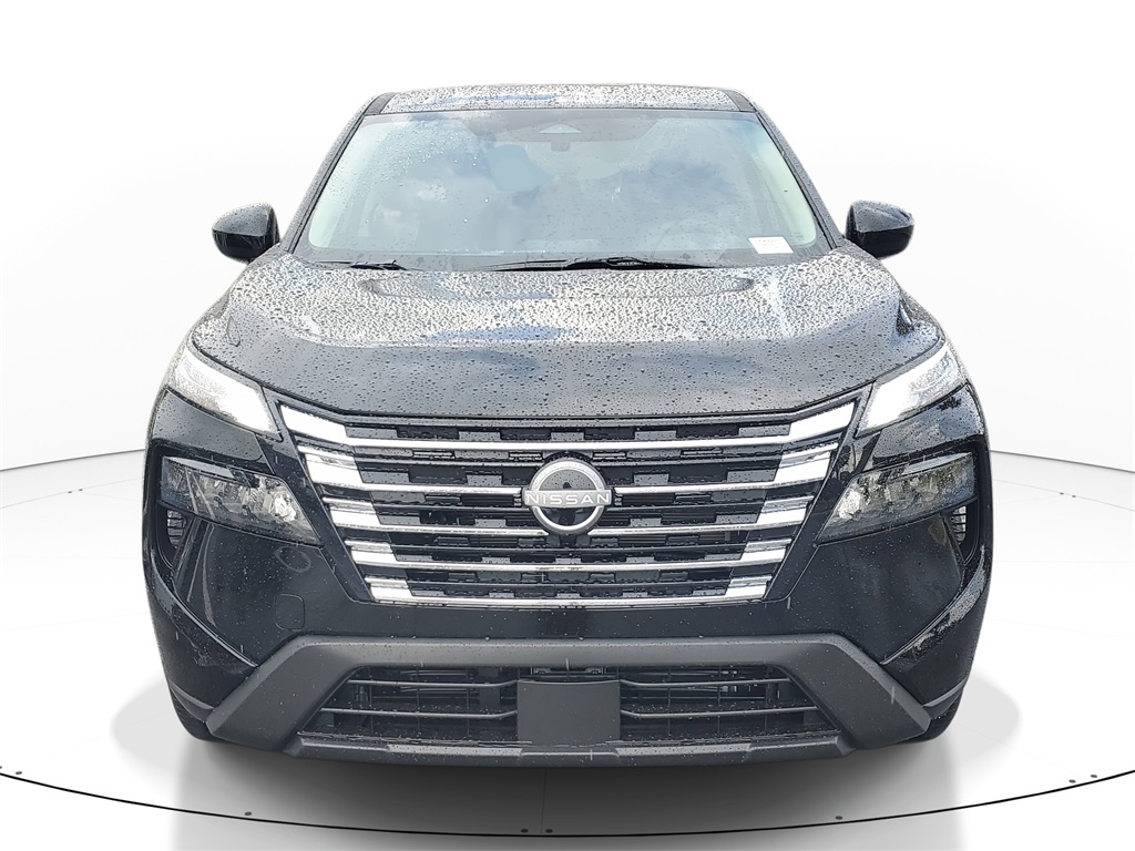 2026 Nissan Rogue SV photo 2