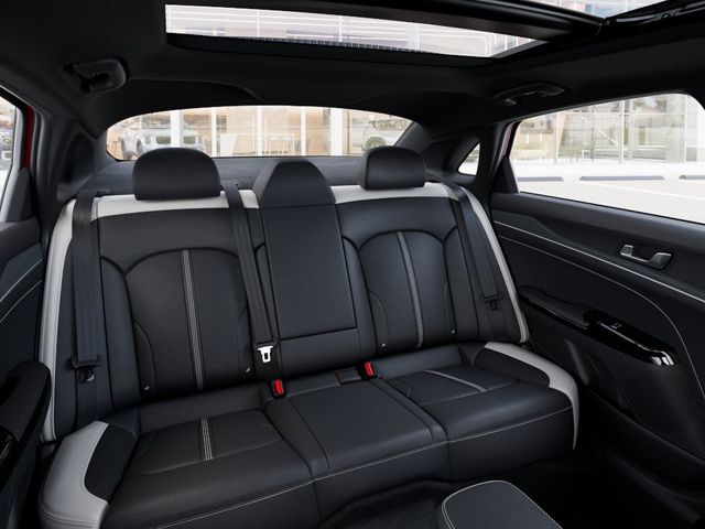 2026 Kia K5 GT-Line photo 14