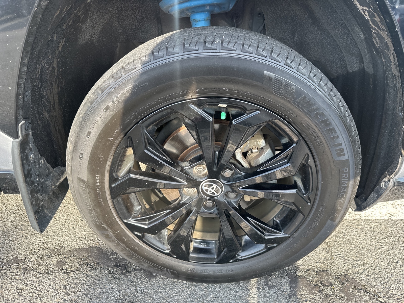 2023 Toyota RAV4 Hybrid SE photo 9