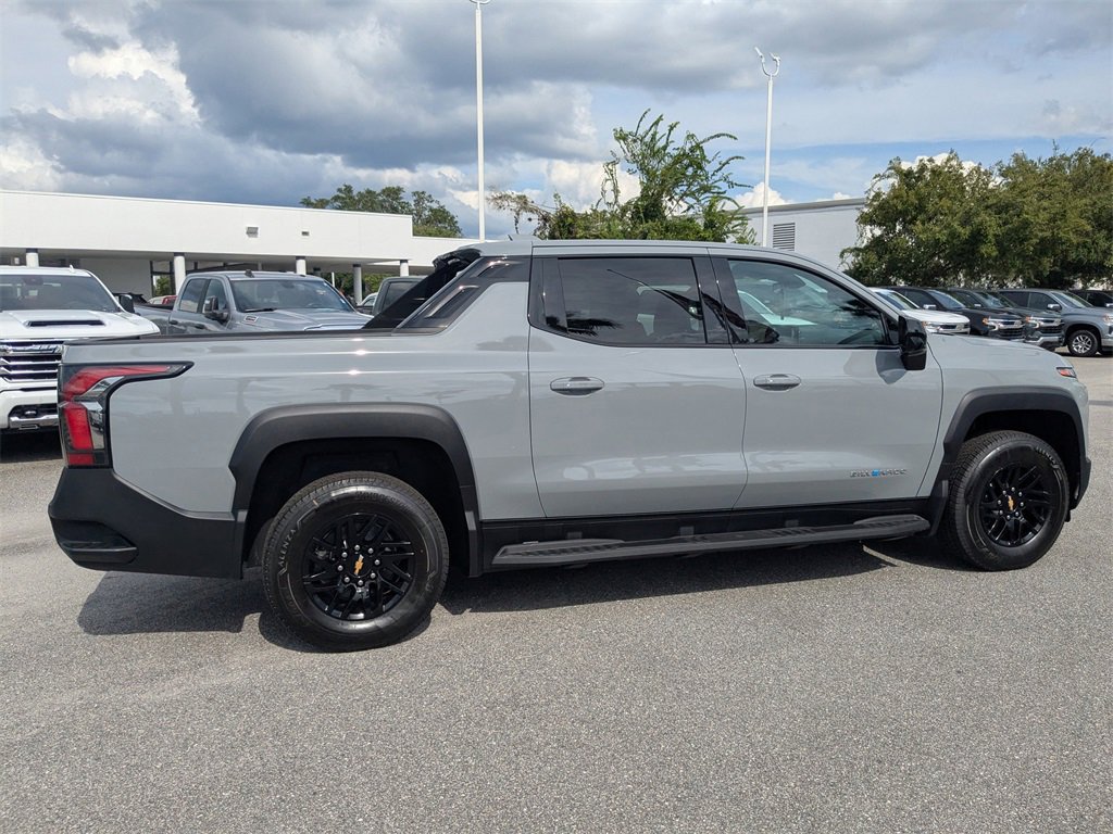 2026 Chevrolet Silverado EV LT photo 2