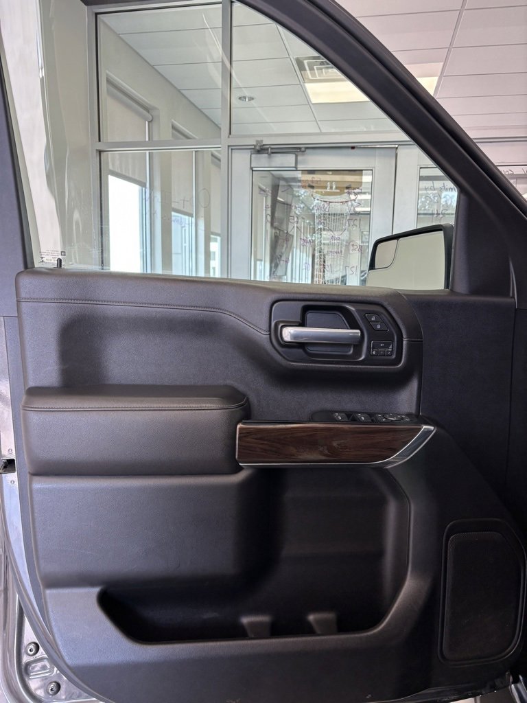 2019 Gmc Sierra 1500 SLT photo 6