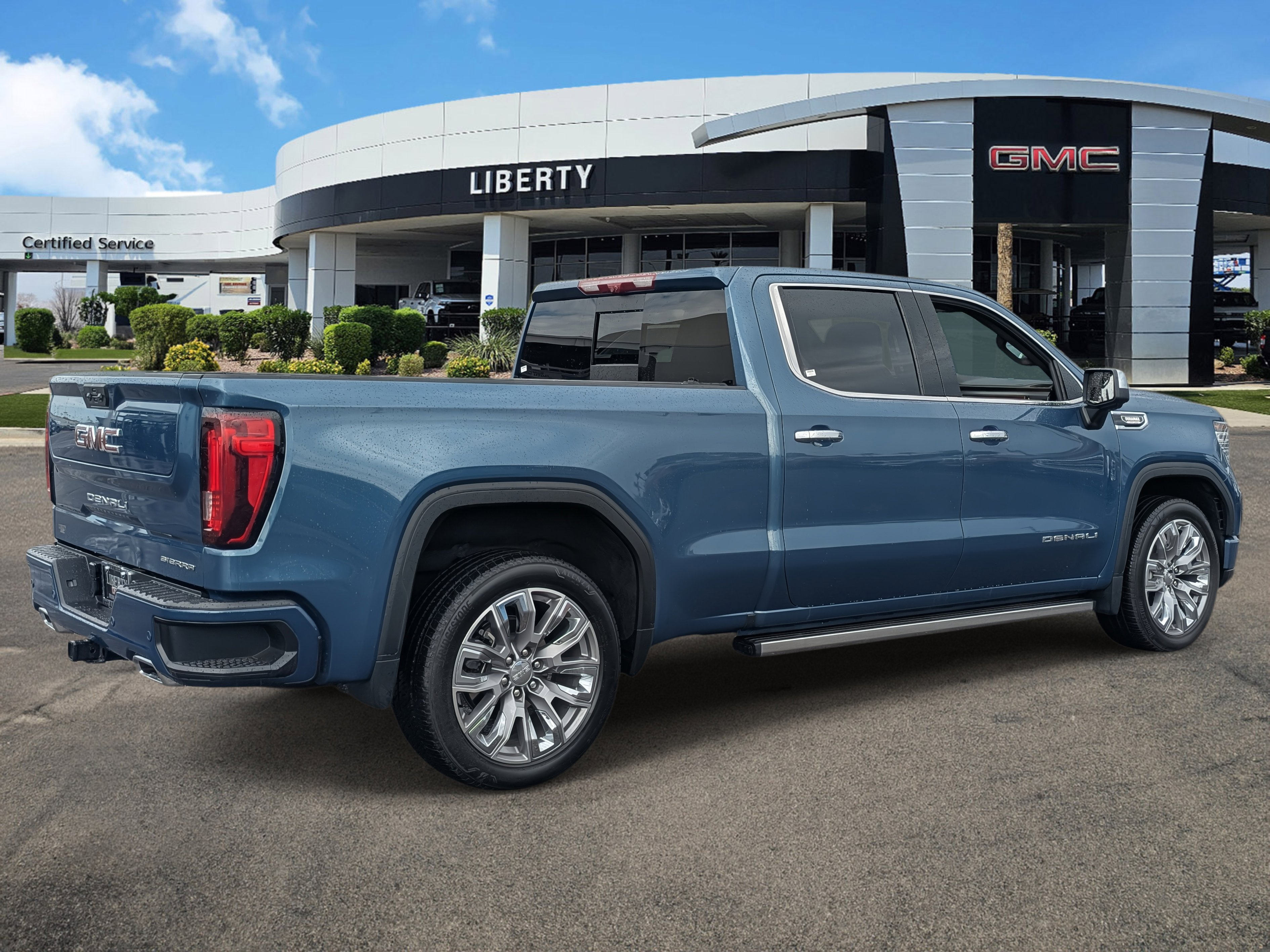 2024 Gmc Sierra 1500 Denali photo 2