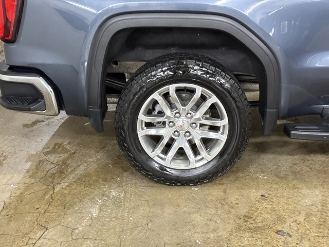 2021 Gmc Sierra 1500 SLT photo 3