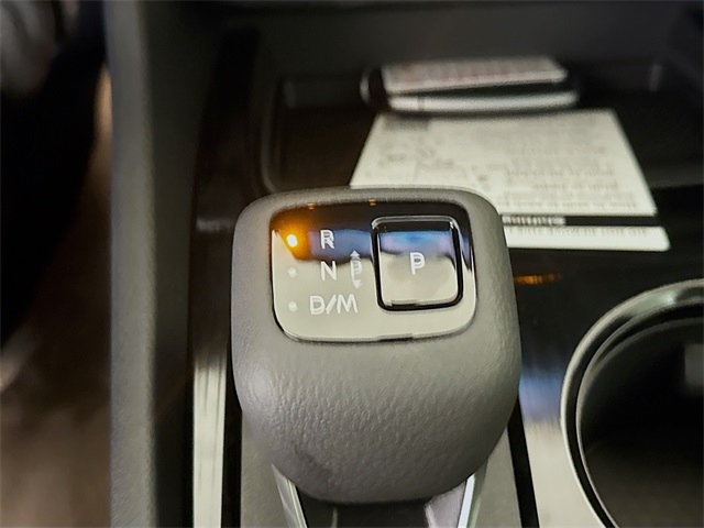 2025 Nissan Rogue S photo 16