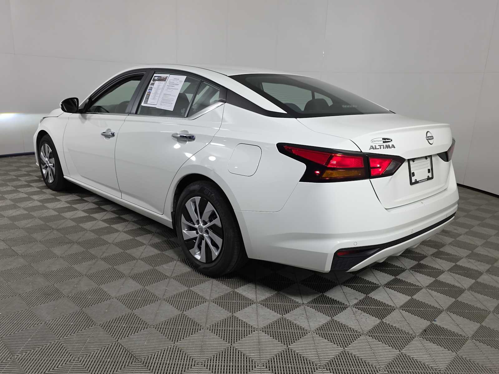 2023 Nissan Altima 2.5 S photo 4