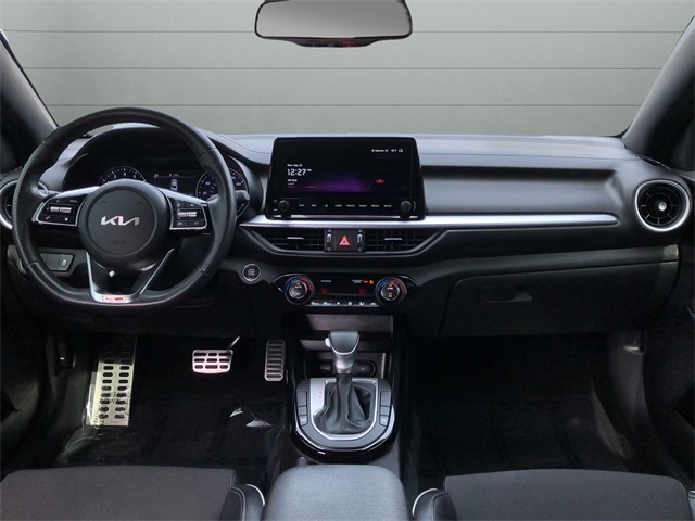 2023 Kia Forte GT-Line photo 17