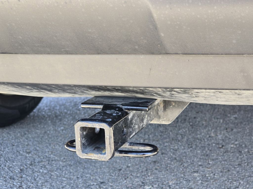 2022 Toyota RAV4 Hybrid LE photo 21