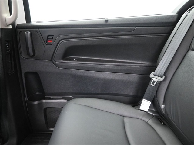 2026 Honda Odyssey EX-L photo 3