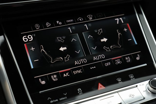 2025 Audi Q7 55 Prestige photo 35