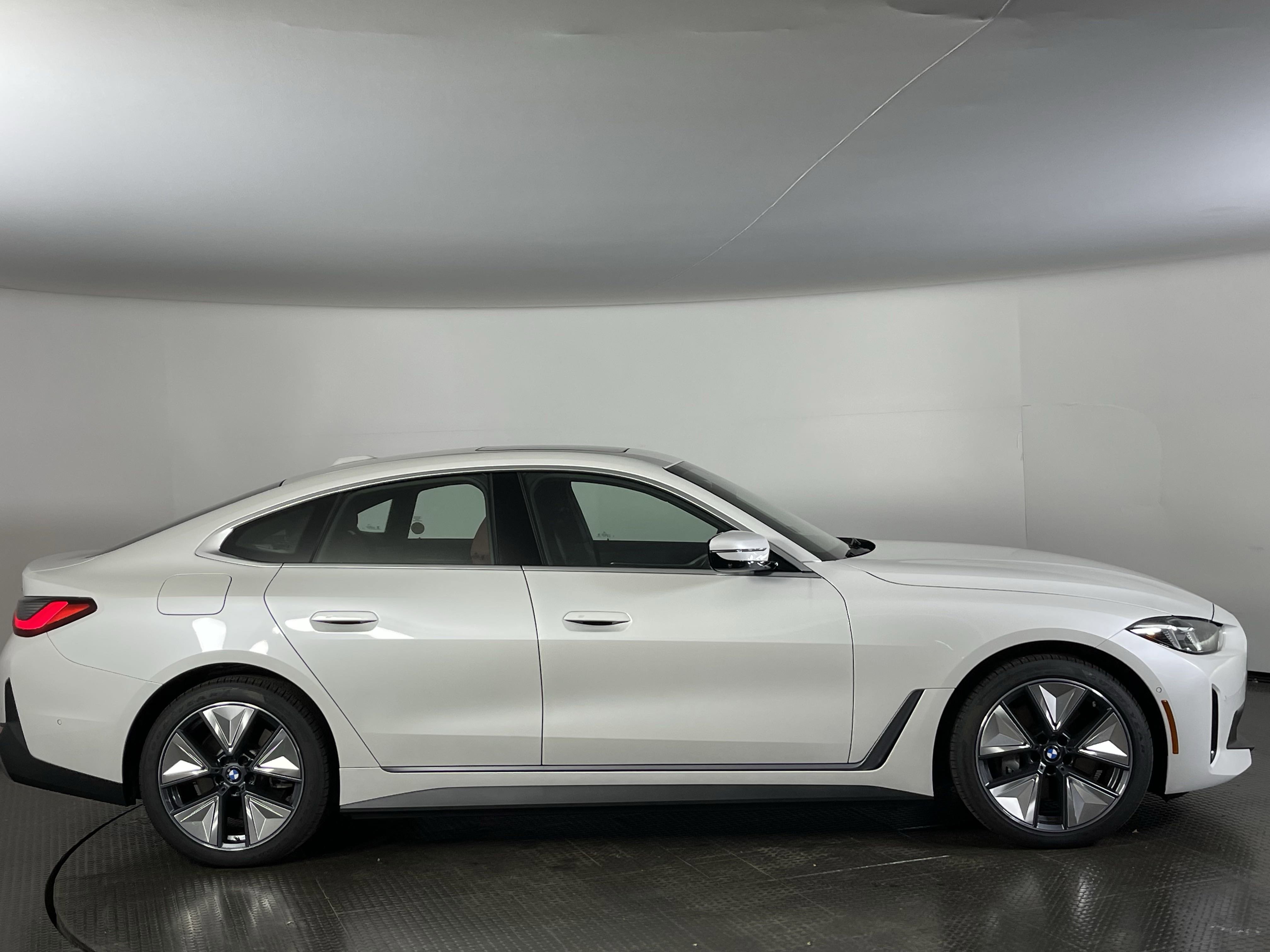 2025 Bmw i4 xDrive40 photo 4