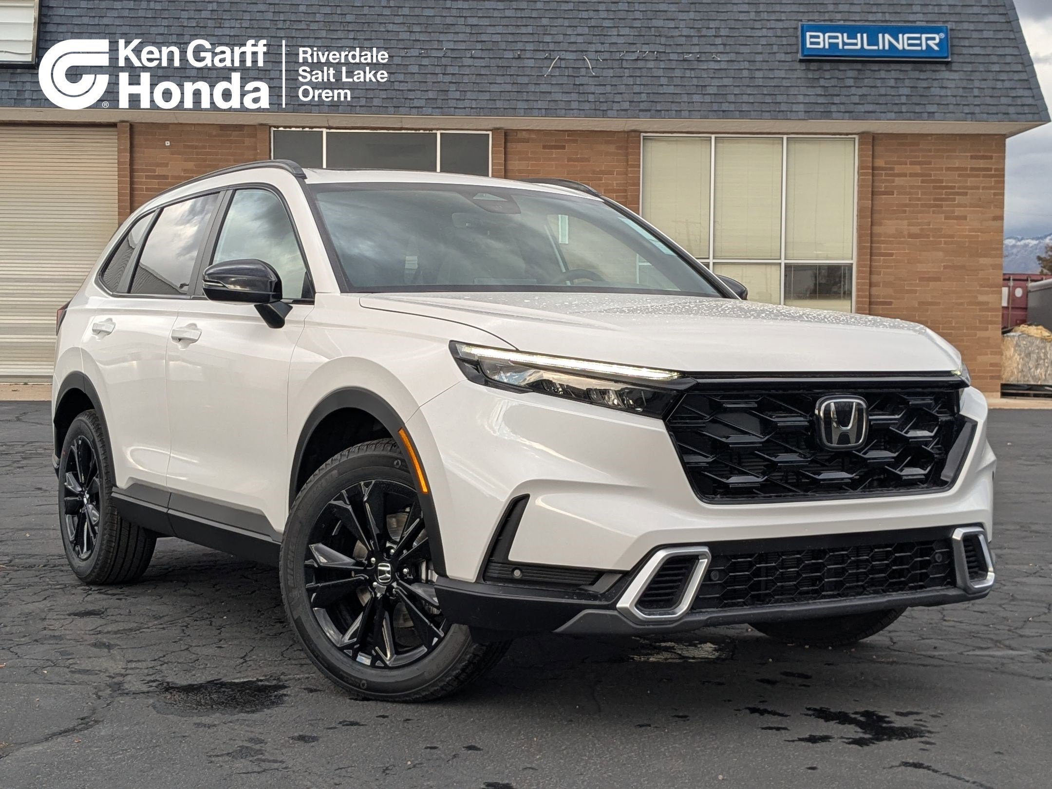 2026 Honda CR-V Sport Touring's photo