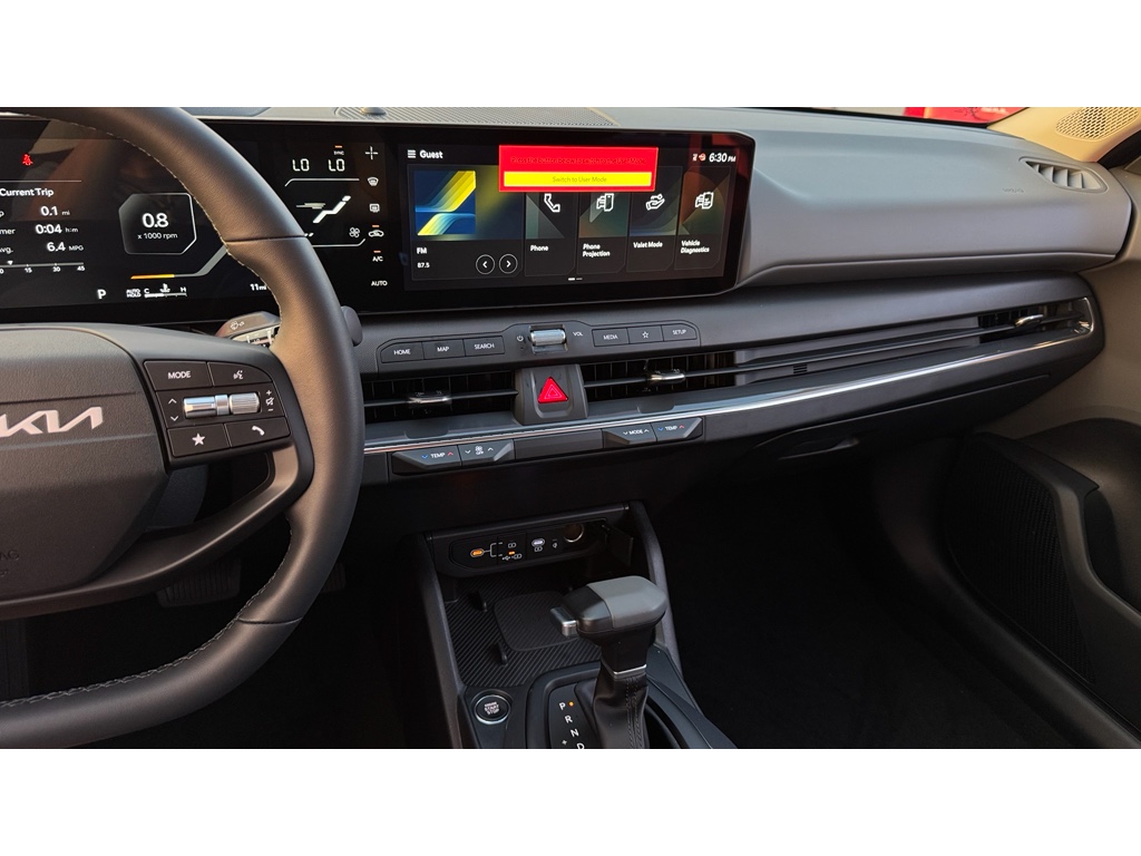 2025 Kia K4 EX photo 13