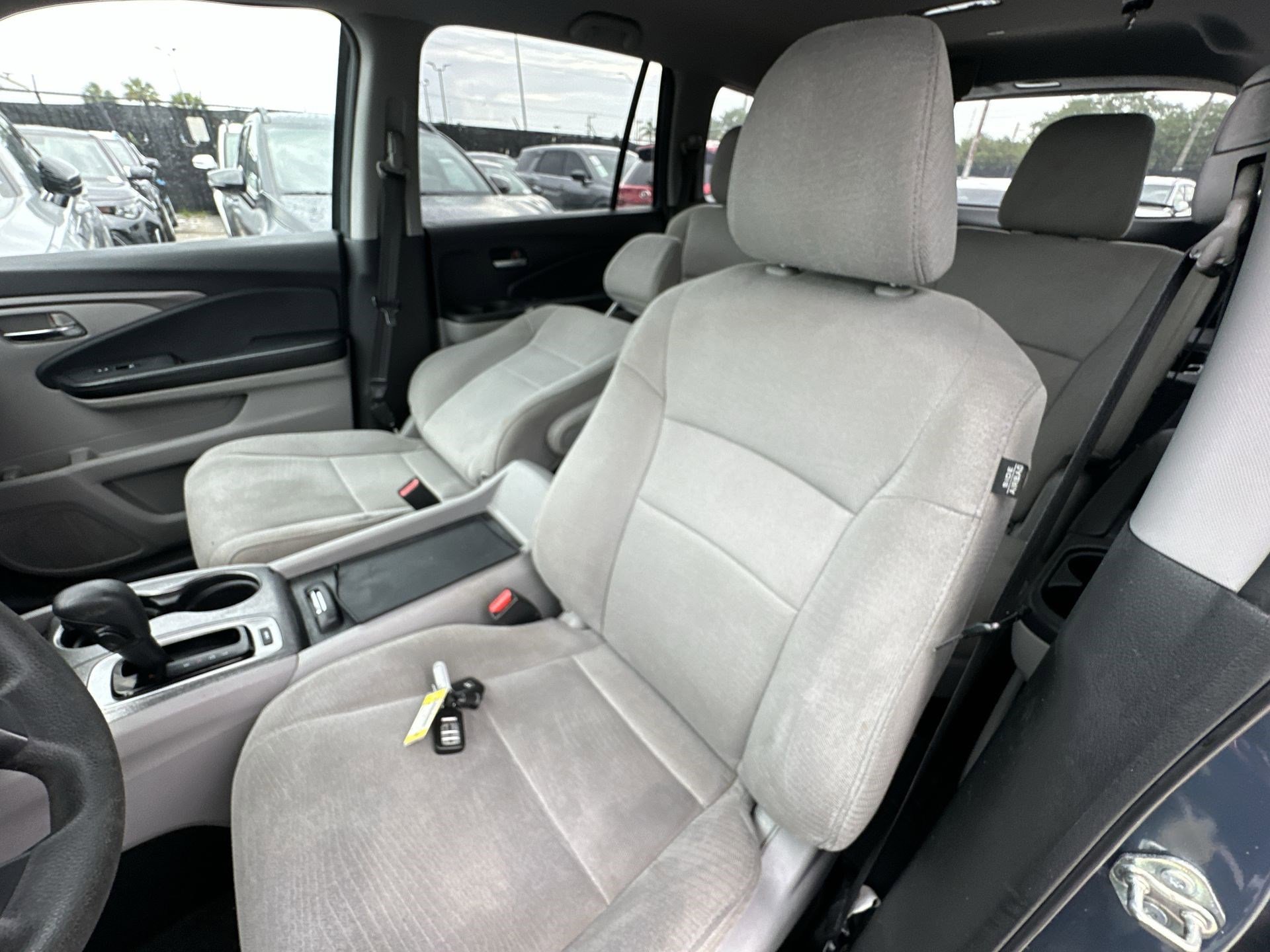 2018 Honda Pilot EX photo 13
