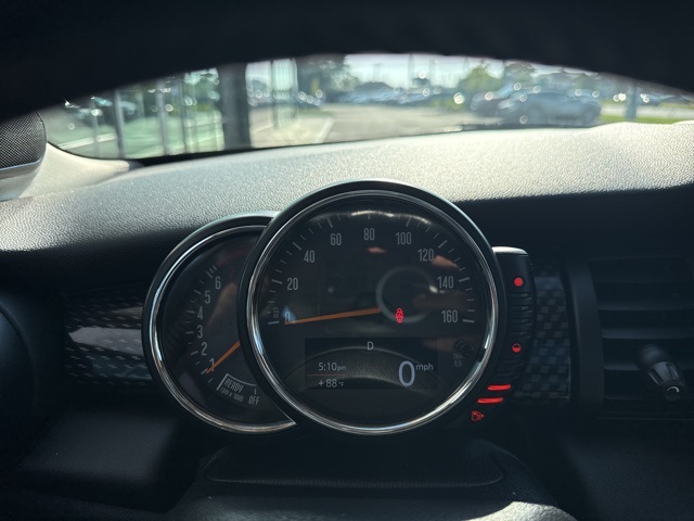 2015 Mini Cooper Hardtop Base photo 15
