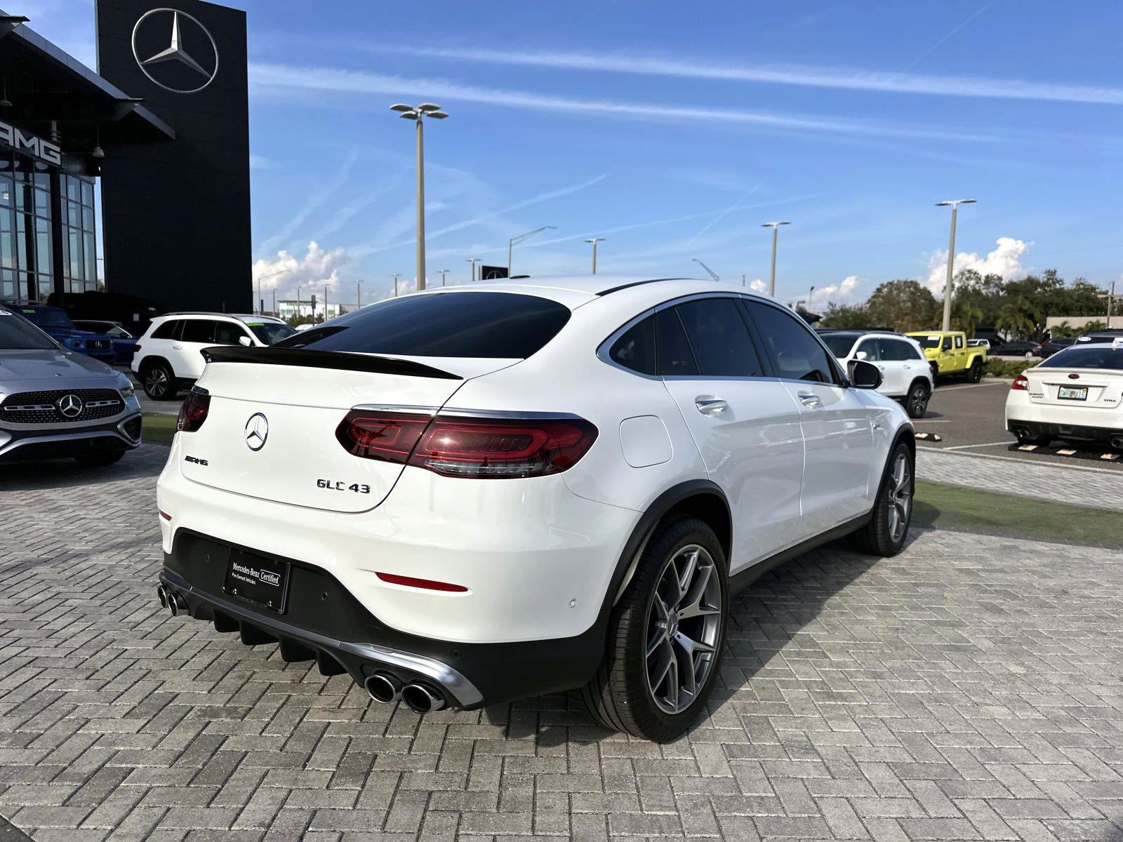 2023 Mercedes Benz GLC AMG 43 4MATIC photo 4