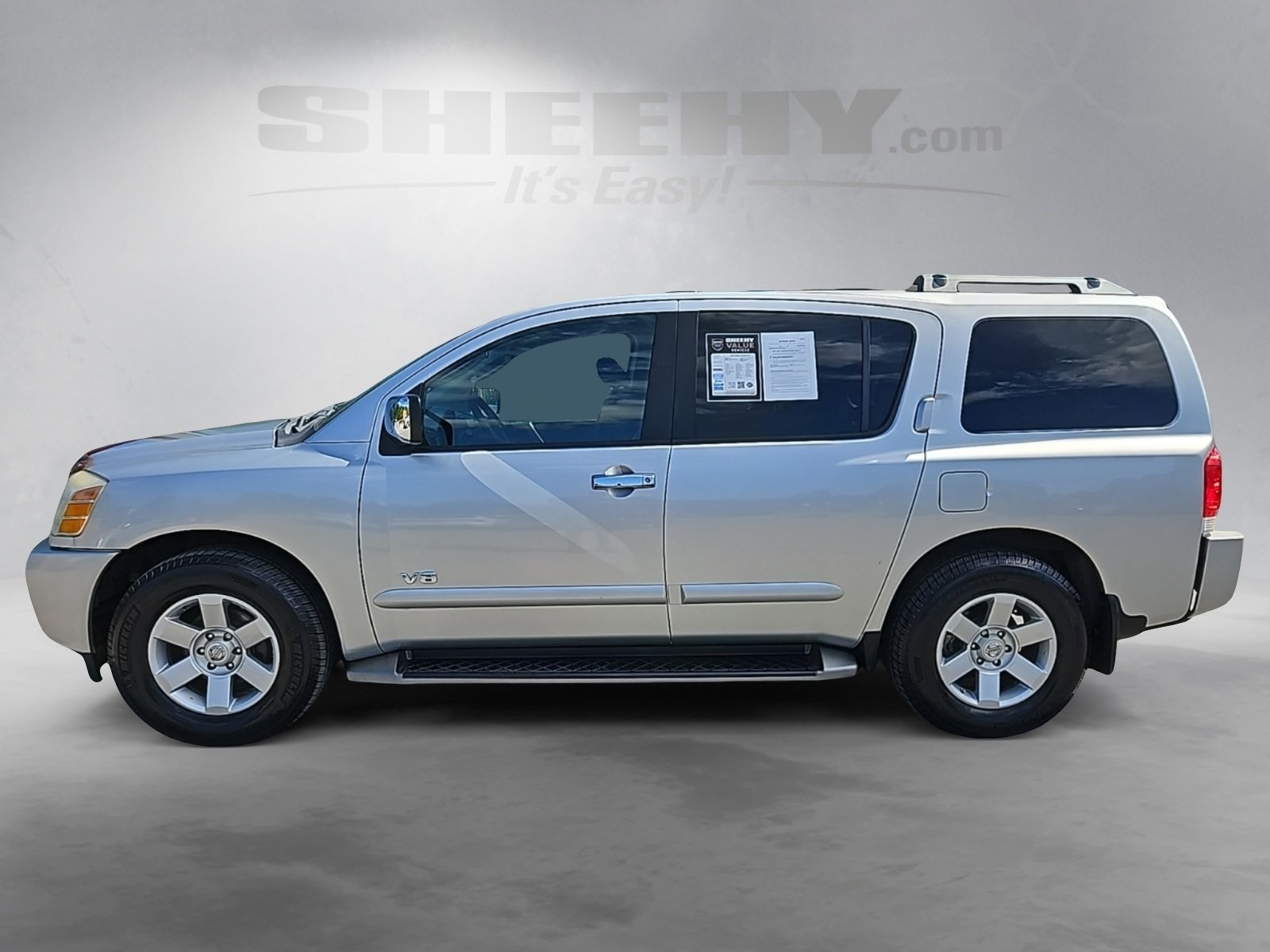 2005 Nissan Armada LE photo 13