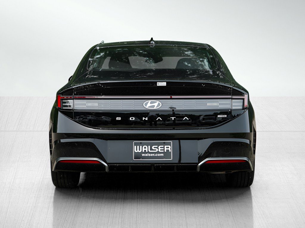 2025 Hyundai Sonata SEL photo 4