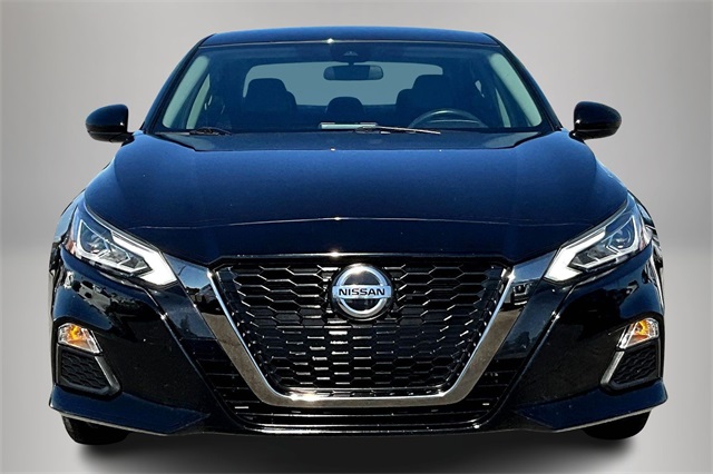 2021 Nissan Altima 2.5 SR photo 3