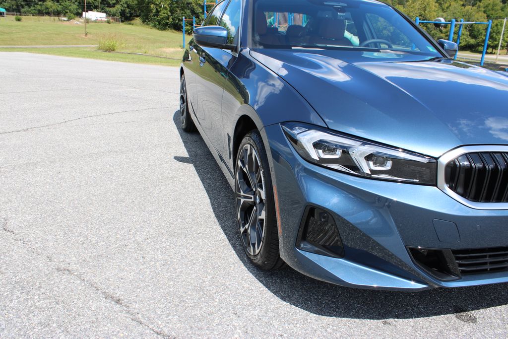 2025 Bmw 330i xDrive photo 40