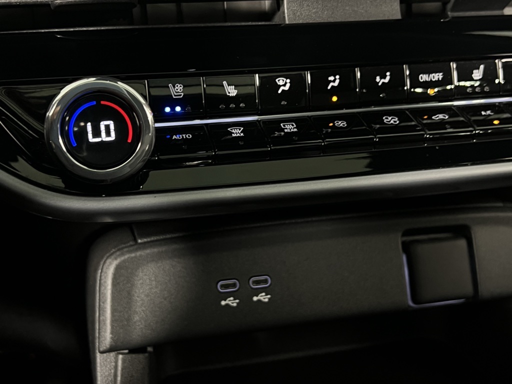 2024 Honda Prologue Elite photo 19