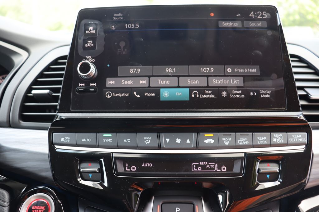 2026 Honda Odyssey Elite photo 23