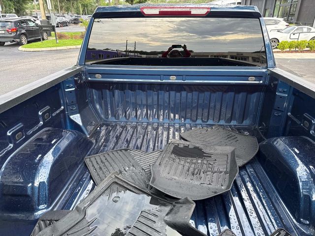 2023 Chevrolet Silverado 1500 RST photo 4