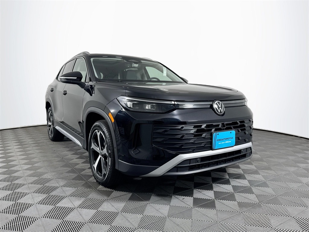 2025 Volkswagen Tiguan SE photo 4