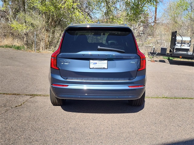 2025 Volvo XC90 Plus photo 4