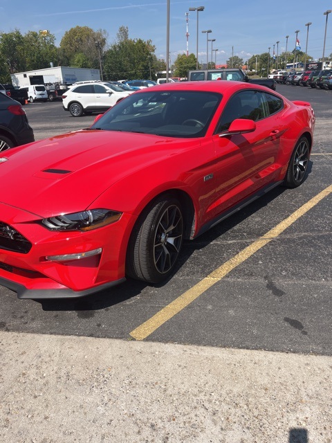 2021 Ford Mustang EcoBoost photo 13
