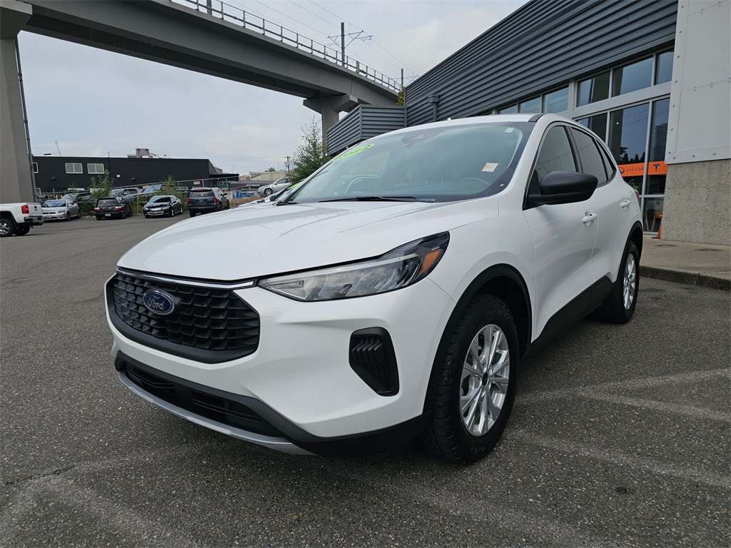 2023 Ford Escape Active photo 3