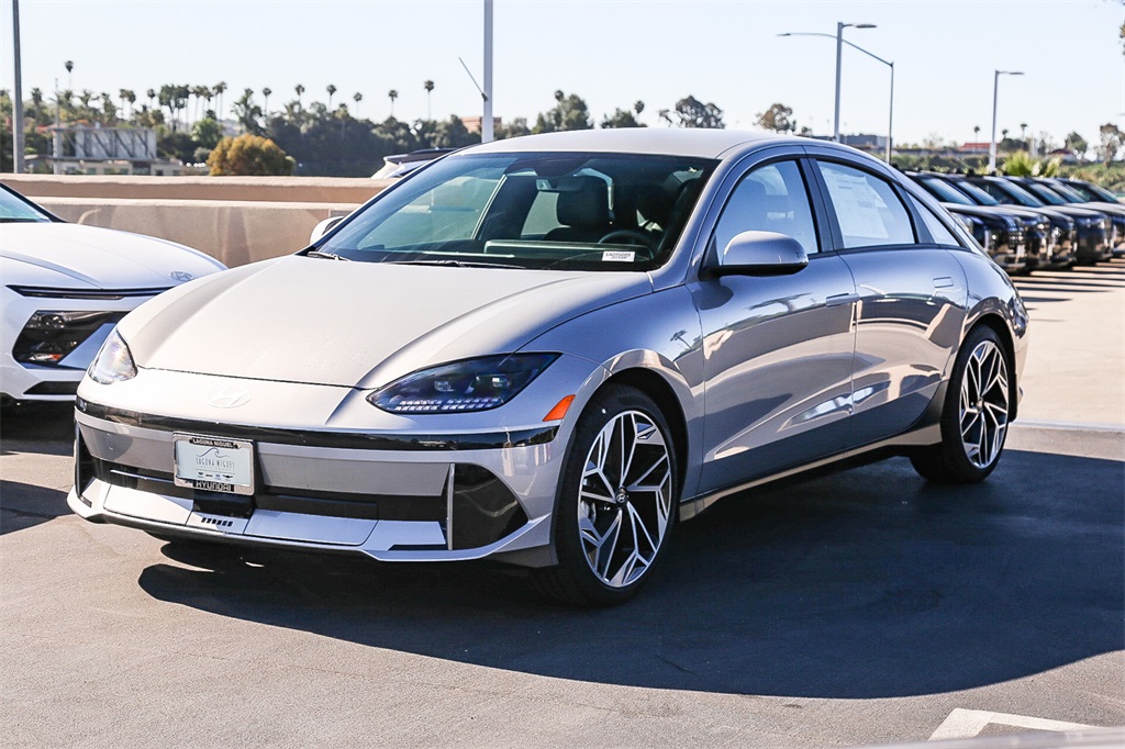 2025 Hyundai Ioniq 6 SEL photo 3