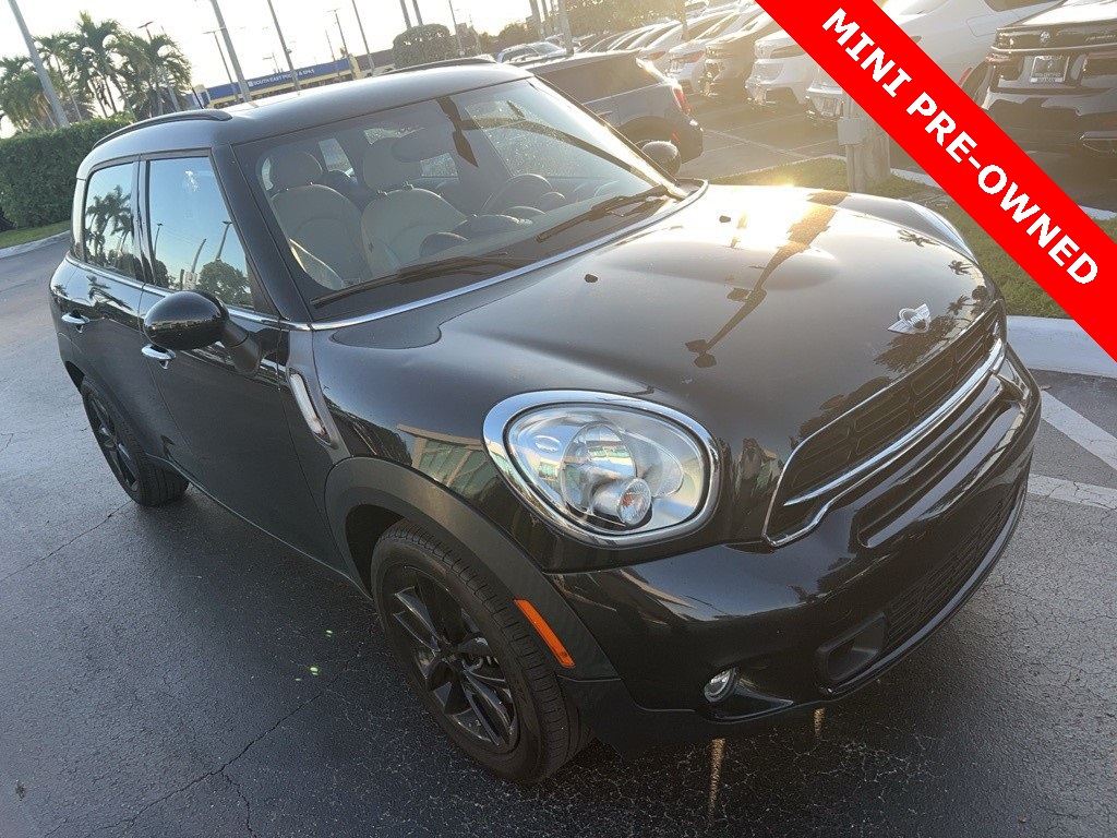 2015 MINI Countryman Countryman S's photo