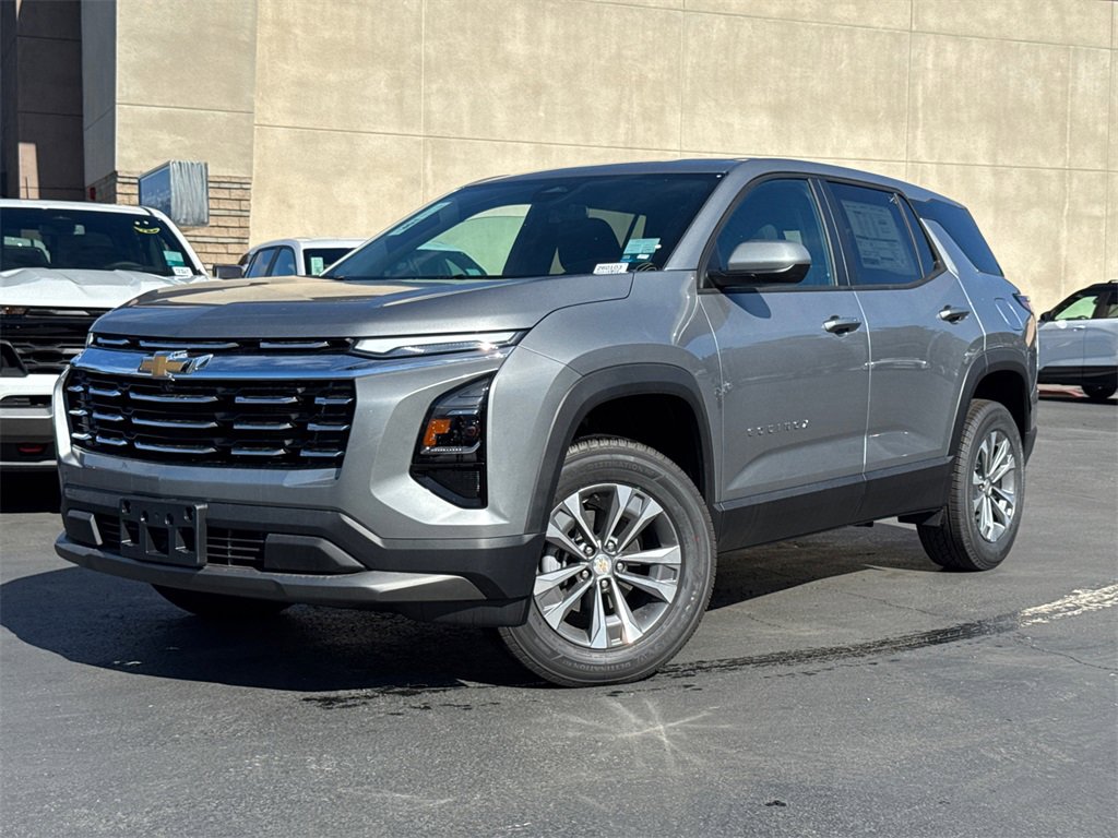 2026 Chevrolet Equinox LT photo 2
